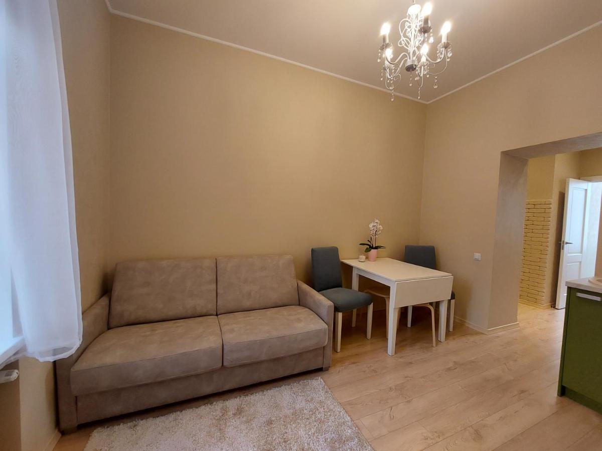 Cosy One Seperate Bedroom Apartment In City Center, Perfect For Family Trip. 리가 외부 사진